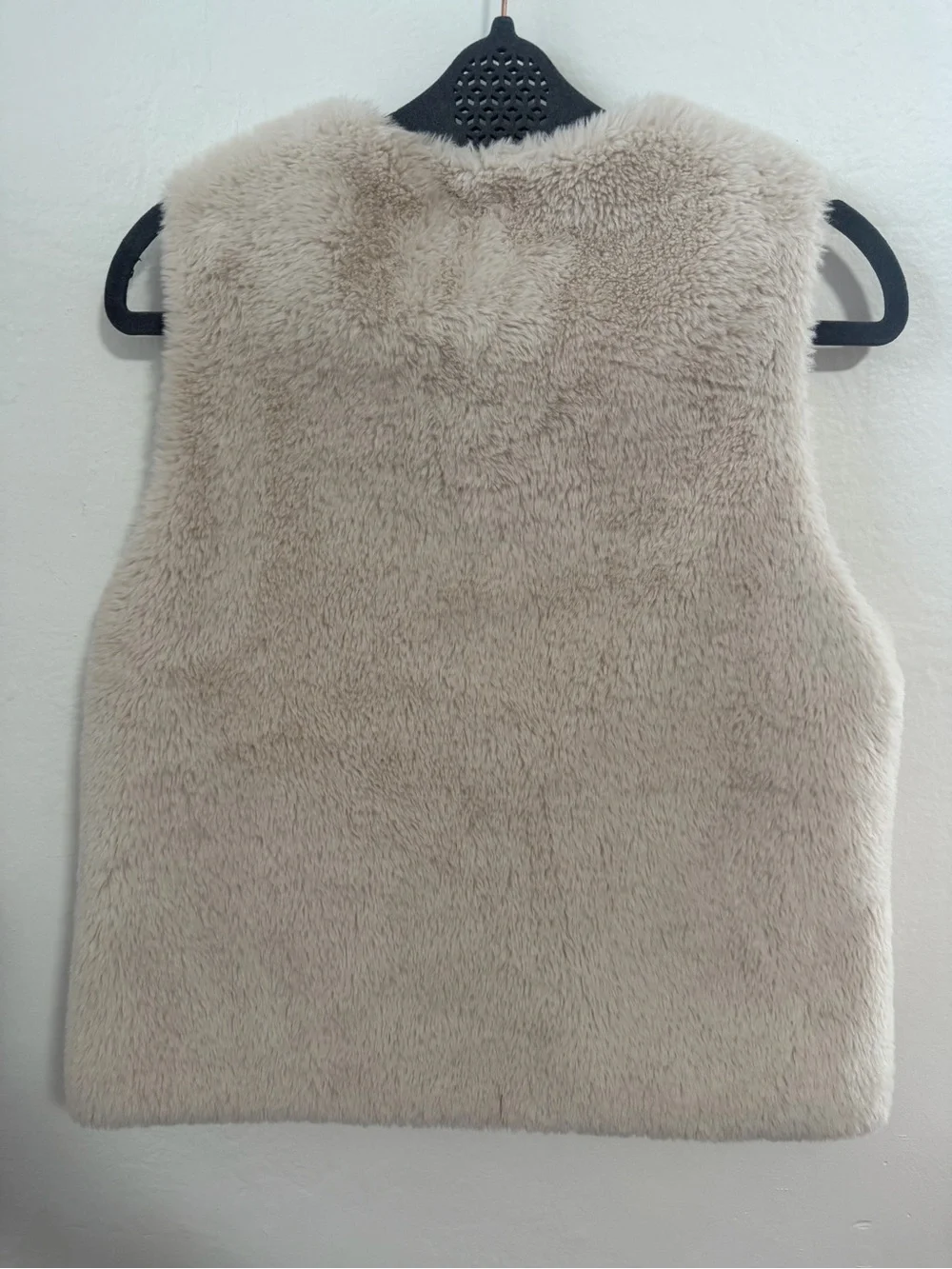 Zara Girls Cream Faux Fur Vest Size 11-12